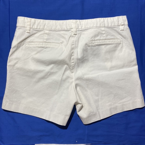 COPY - Old Navy White Mid Rise Flat Front Shorts. Size 10. Inseam 5 inches. - Picture 2 of 7